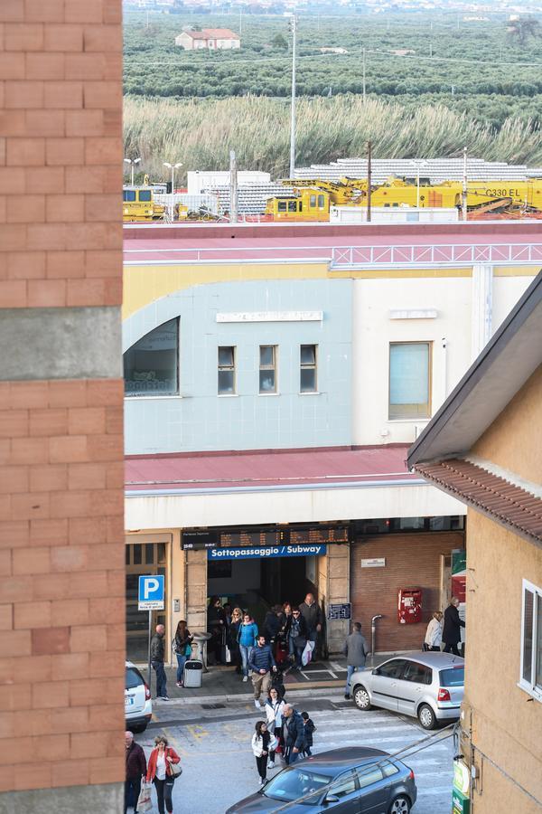 B&B Lamezia Airport ラメーツィア・テルメ エクステリア 写真
